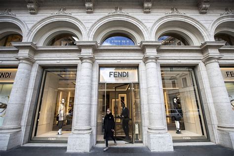 palazzo fendi a roma|fendi shop rome.